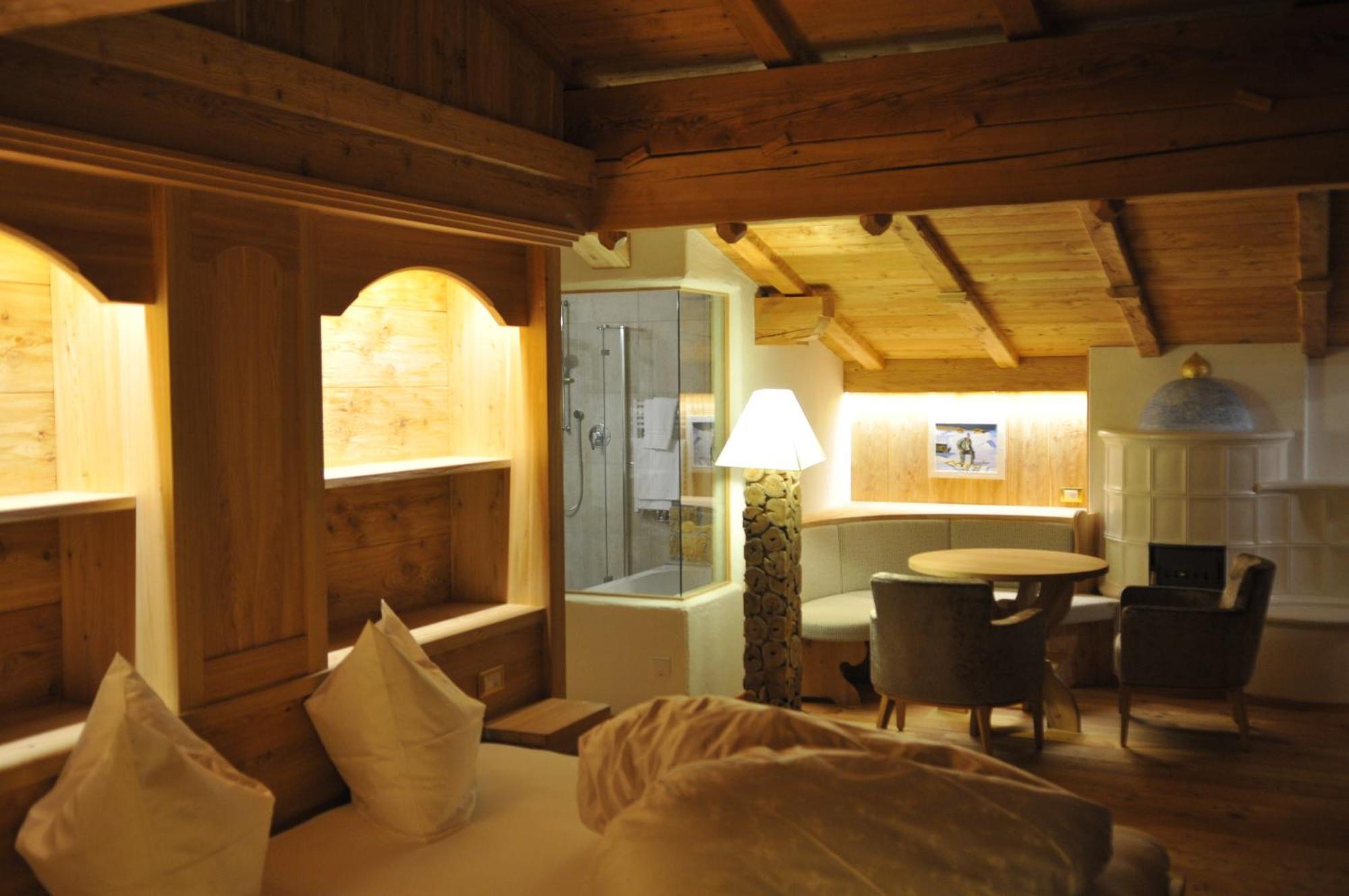 Dorfhotel Beludei Santa Cristina Val Gardena Camera foto